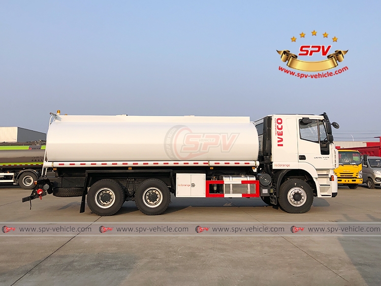 18,000 Litres Refueling Truck IVECO - RS